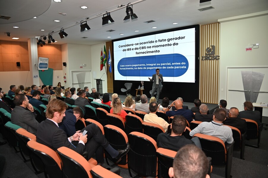 treinamento-representantes-e-conselheiros-do-crcsc-e-reuniao-plenaria-2003