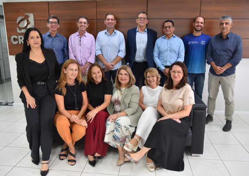 representantes-dos-sescons-grande-florianopolis-santa-catarina-blumenau-vale-europeu-e-sescon-sul-realizam-reuniao-na-sede-do-crcsc
