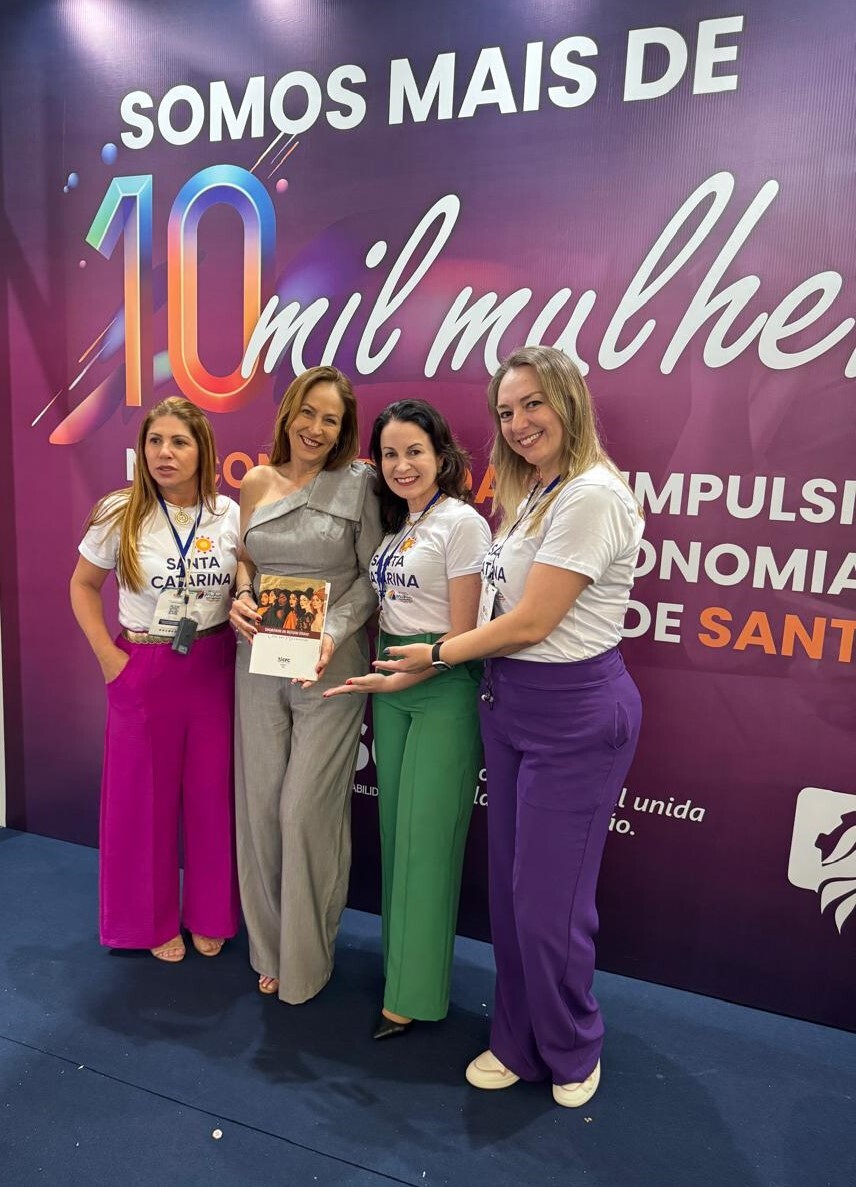 cfc-lanca-livro-contabilidade-em-multiplos-olhares-elas-em-movimento-no-14-enmc